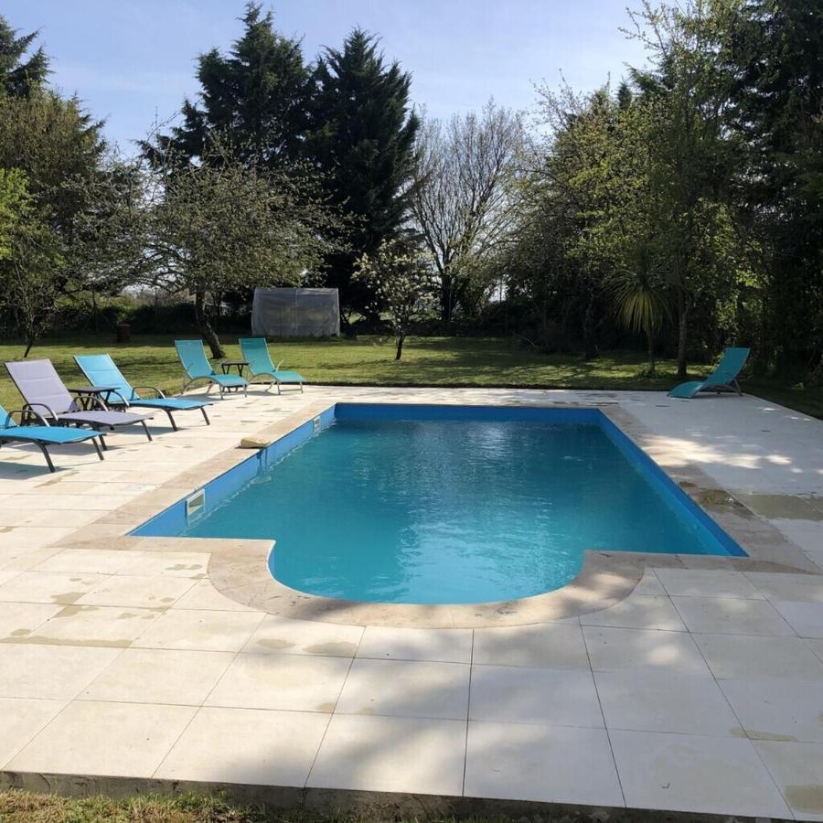 Blacksmiths Cottage In Blanzay - 3 Beds Luaran gambar