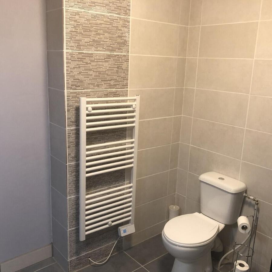 Blacksmiths Cottage In Blanzay - 3 Beds Luaran gambar